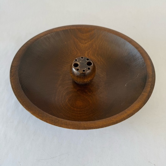 Vintage Wood Turned WALNUT Wood Nut Cracking Serving Bowl 9” / Ikebana Bowl Vase - Picture 1 of 10